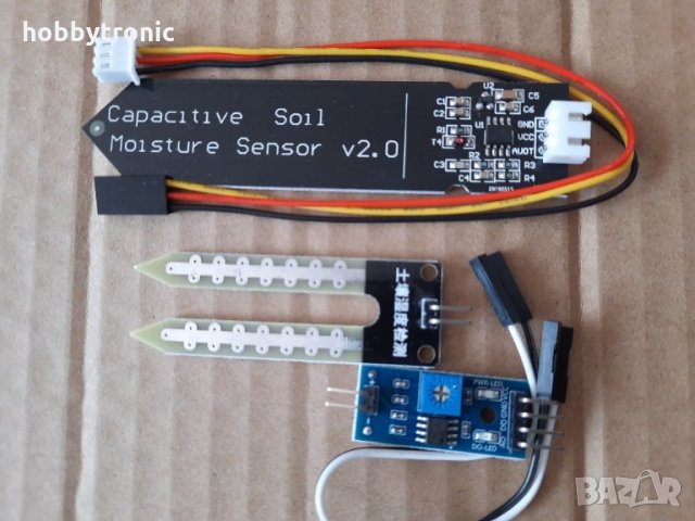 Датчик за влажност в почвата soil moisture sensor