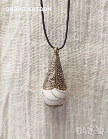 Тибетски медальони с естествени камъни - 43,44,45, снимка 3 - Колиета, медальони, синджири - 53157628