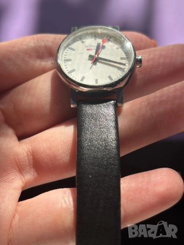 MONDAINE EVO 30301 дамски швейцарски часовник, снимка 2 - Дамски - 52263393