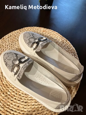 Дамски бели обувки естествена кожа, снимка 2 - Дамски ежедневни обувки - 50538522