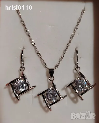 Нов нежен сребърен комплект с нежни цирконий и проба 925 