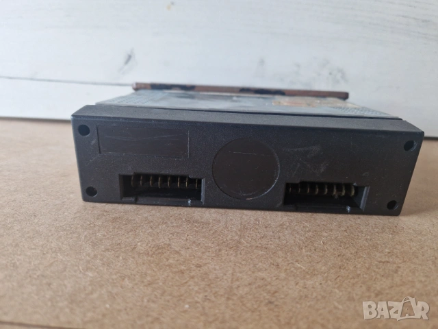 Радио за кола, снимка 3 - Радиокасетофони, транзистори - 53155662