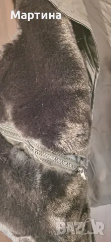 Дамски елек с пух, снимка 2 - Елеци - 48048490