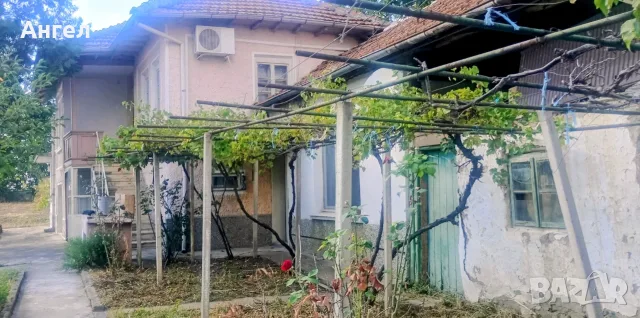 Продава КЪЩА, с.Водолеи  Област ВЕЛИКО Търново 