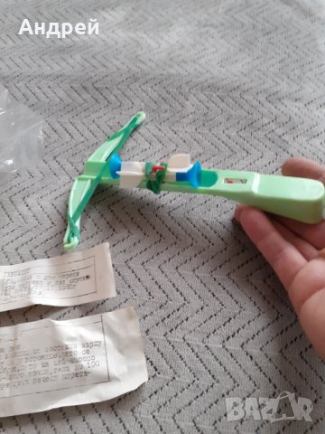 Стара играчка арбалет, снимка 3 - Други ценни предмети - 31193876