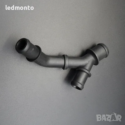 Y-образен конектор за охлаждаща система 5Q0121087B за Audi A3, TT, VW Passat, Golf, снимка 2 - Части - 50304500