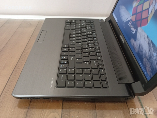 Лаптоп Medion Akoya E6228 - i3 2370M / 15.6", снимка 5 - Лаптопи за дома - 51574293