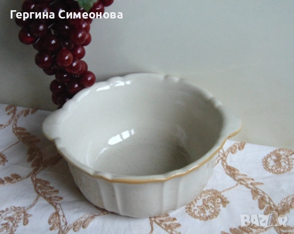 Красива порцеланова купа, снимка 4 - Чинии - 52279303