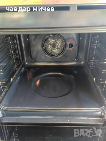 Фурна за вграждане Bauknecht , снимка 3 - Печки, фурни - 51122623