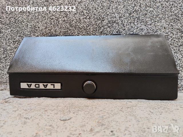 Капак за жабка ВАЗ 2105, снимка 9 - Части - 52354757