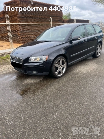 Volvo V50 2.4i, снимка 3 - Автомобили и джипове - 51474858