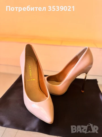 Чисто нови обувки Casadei размер 38, снимка 4 - Дамски обувки на ток - 50979467
