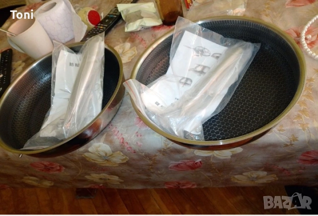 тиган от неръждаема стомана цената е за двата чисто нови, снимка 2 - Съдове за готвене - 54155674