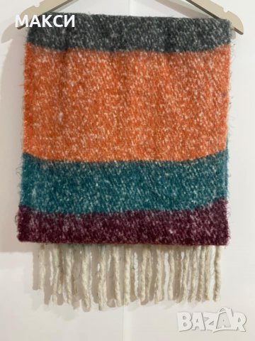 Пухен мек дълъг и широк зимен шал с ресни- 100% акрил, снимка 1 - Шалове - 38961009