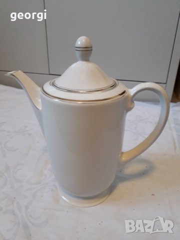 Немски порцеланов чайник , снимка 2 - Сервизи - 31553106