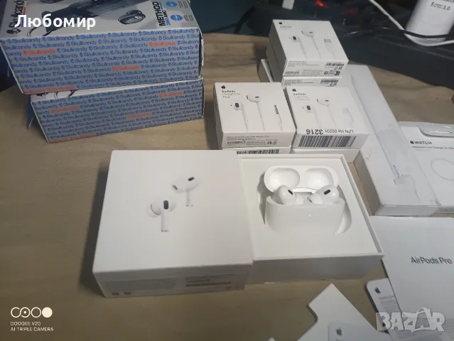 Apple AirPods Pro (2-ро поколение) Безжични слушалки в ушите, Bluetooth, бели , снимка 3 - Безжични слушалки - 55891084