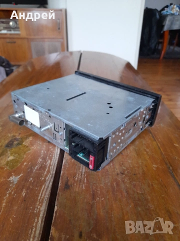 Автомобилен радиокасетофон Blaupunkt, снимка 3 - Други ценни предмети - 54238865