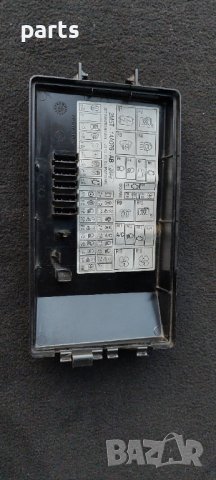 Капак Бушонна Кутия Форд Фокус - Ford Focus N, снимка 8 - Части - 34601008