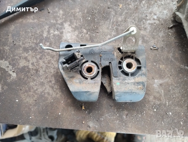 Брава Заден Капак За Фолксваген Голф 3 Комби 1994г / VW Golf 3 Combi 1994y, снимка 2 - Части - 54254233