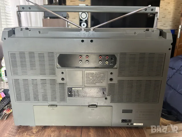 Ретро винтидж касетофон Deccasound TRR-4900S., снимка 7 - Радиокасетофони, транзистори - 55900624