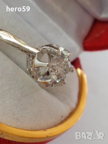 Златен 750 проба дамски пръстен с брилянт 0.9 карата диамант, снимка 13 - Пръстени - 35474173