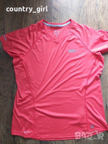 Nike - страхотна дамска тениска, снимка 3 - Тениски - 29204113