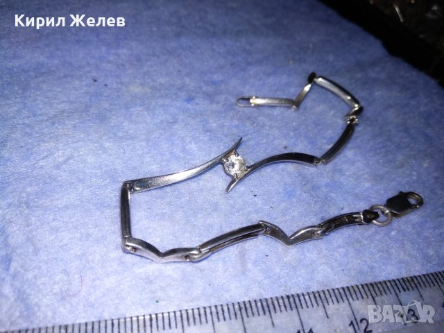 ЕЛЕГАНТНА СКЪПОЦЕННА СРЕБЪРНА ГРИВНА СРЕБРО 926 с ИСКРЯЩ ЮВЕЛИРНО ФАСЕТИРАН ЦИРКОНИЙ 33134, снимка 3 - Гривни - 40555075