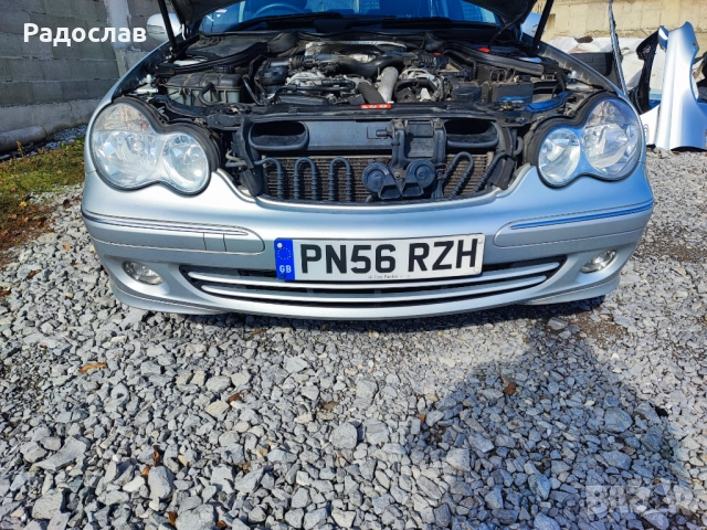 Мерцедес C 220 CDI 150 коня W203 На Части, снимка 8 - Автомобили и джипове - 52251212