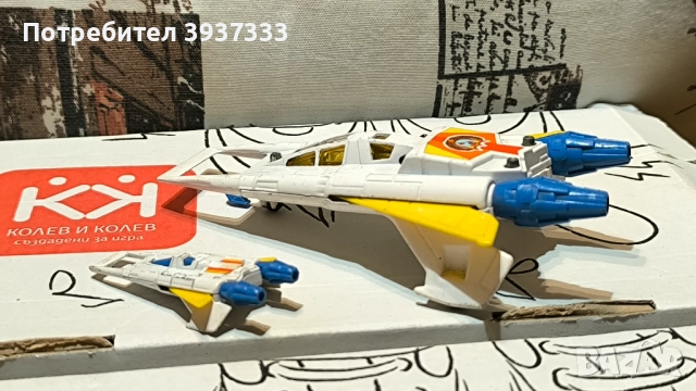 Два старфайтъра на английската фирма Корги к-кт., снимка 13 - Други ценни предмети - 52821580