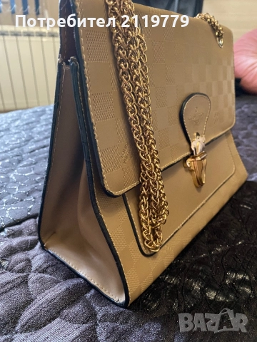 Дамски чанти по 10 лв, снимка 2 - Чанти - 51888473