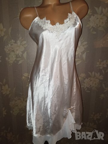 Fleur M-Нова бяла сатенена нощница , снимка 1