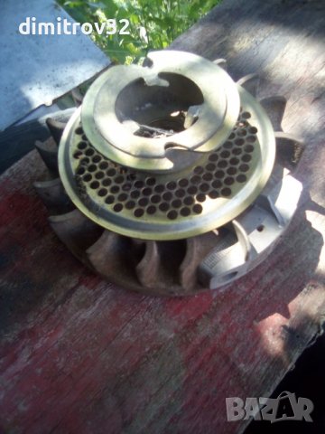 Маховик за Руджерини