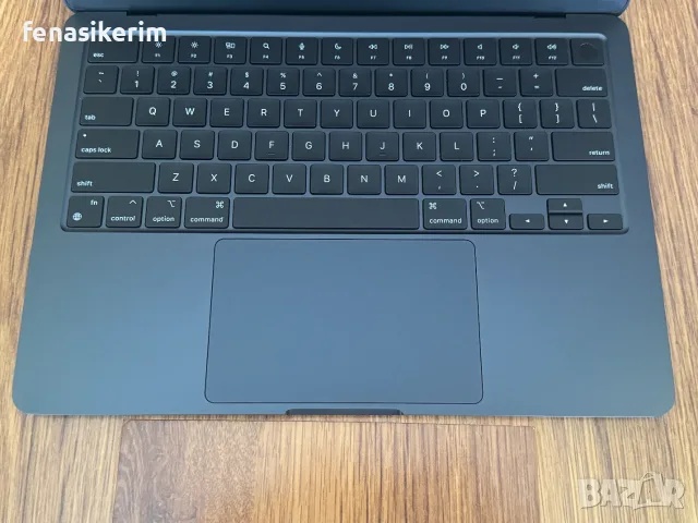 НОВ 13.6' Apple MacBook Air M3 2024 Midnight - 8GB RAM/256GB SSD/Бат 10 цик 100%, снимка 8 - Лаптопи за дома - 55840312