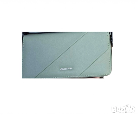 Голям дамски портфейл, снимка 4 - Портфейли, портмонета - 52013208