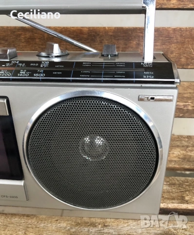 Радиокасетофон Sony CFS-330S - Japan, снимка 4 - Радиокасетофони, транзистори - 54264101