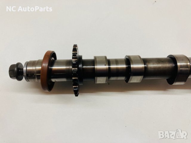 Разпределителен вал за Range Rover Рендж Ровър Евок L538 2.2 дизел 9670585280 FOMOCO 2014, снимка 2 - Части - 42740619