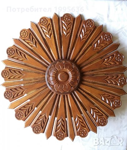 Дърворезба, розета за таван