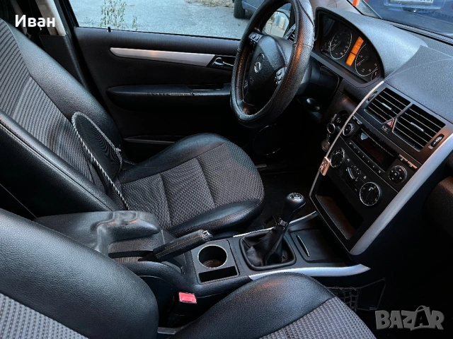 Mercedes Benz A170 W169, снимка 13 - Автомобили и джипове - 53939374
