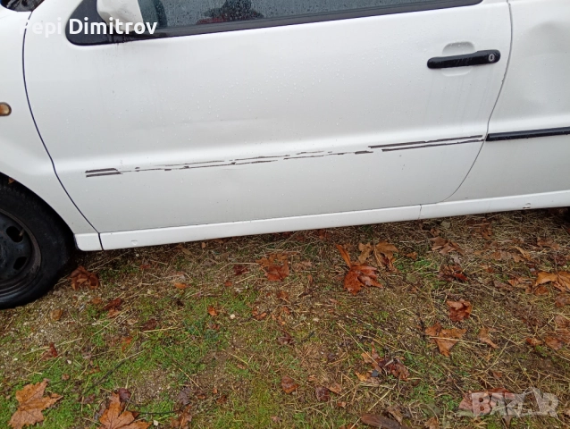 Предна лява  врата Volkswagen Polo Hatchback II (10.1994 - 10.1999) Поло 6н1 2+1, снимка 2 - Части - 52896147
