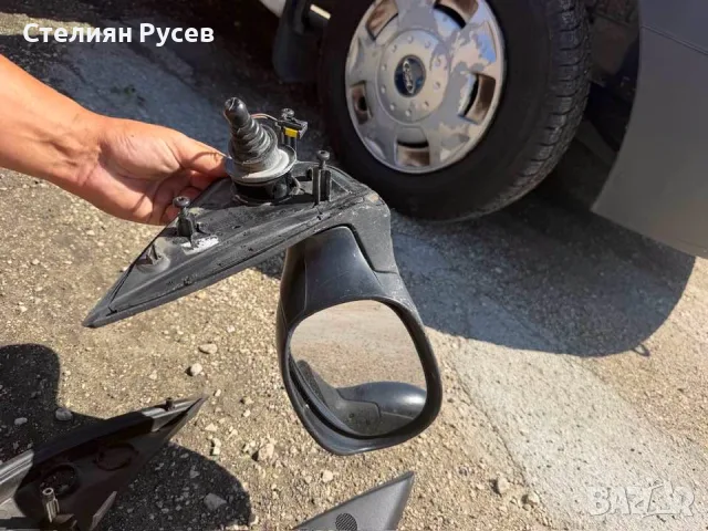 ляво и дясно огледало / огледала   за peugeot 206 1.4 hdi 67кс - цена 25 евро с букса за подгрев   -, снимка 3 - Части - 55941173