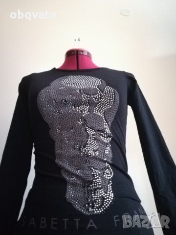 Дамска черна блуза, снимка 3 - Блузи с дълъг ръкав и пуловери - 28867527