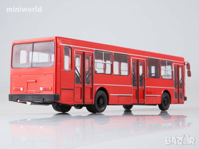 ЛиАЗ 5256 градски автобус - мащаб 1:43 на Наши Автобуси моделът е нов в блистер, снимка 2 - Колекции - 31947537
