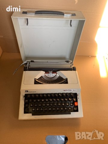 пишеща машина privileg 160T, снимка 4 - Антикварни и старинни предмети - 44493185
