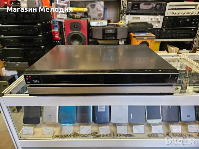 Видео Bang & Olufsen Hi-Fi Beocord VHS 91.2 Работи, произвежда, дисплея му не работи. Има нужда от п, снимка 7 - Плейъри, домашно кино, прожектори - 49721580