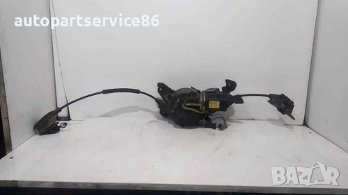 Мотор за плъзгащата се задна дясна врата за KIA Carnival (2006–2012) 83480-4D101, снимка 3 - Части - 53217610