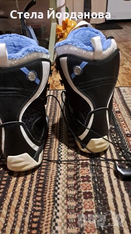 сноуборд обувки Salomon, снимка 8 - Зимни спортове - 44182759