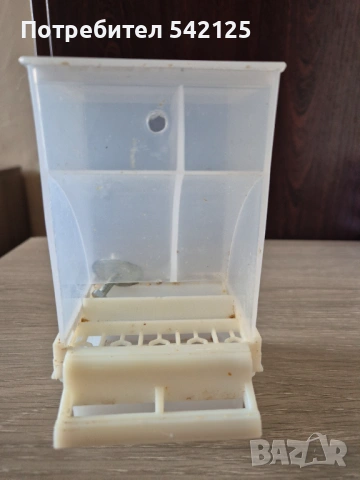 Хранилка за птички в кледка, снимка 2 - Други стоки за животни - 54087561