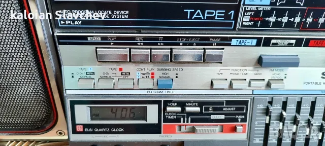 Продавам касетофон SHARP -GF 800, снимка 4 - Радиокасетофони, транзистори - 56066239