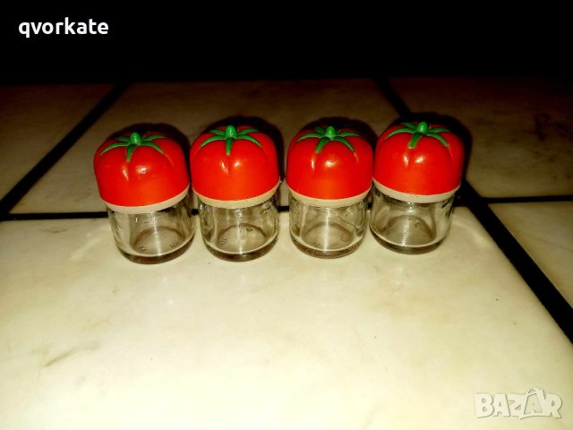 Комплект за подправки, снимка 2 - Аксесоари за кухня - 42859120