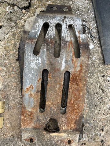 Предпазител картер Лада 